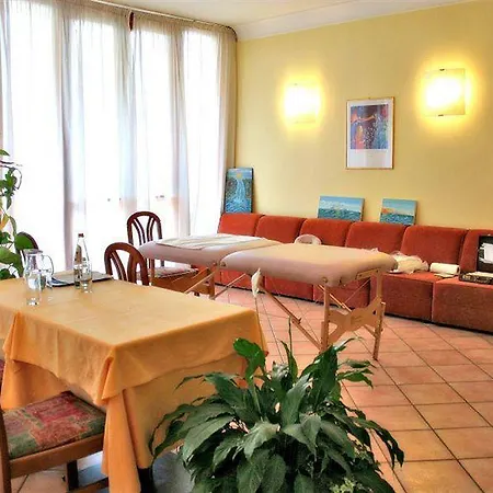 Romantic 3* Кавайон-Веронезе