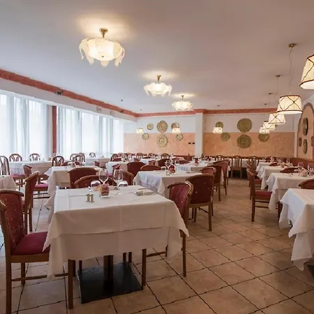 Готель Romantic 3*