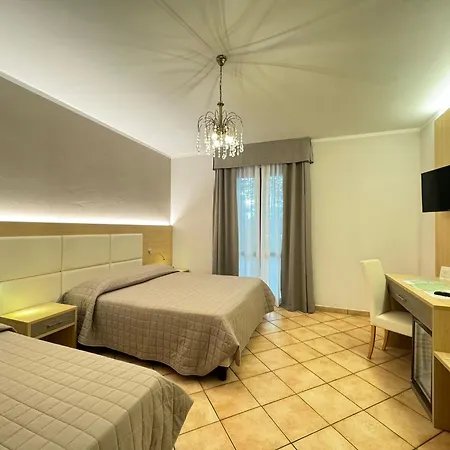 Romantic 3*